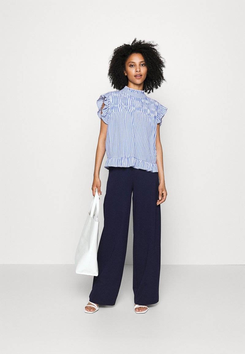 Even&Odd Petite Even&Odd Petite Trousers - dark blue 50% Rabatt für begrenzte Zeit