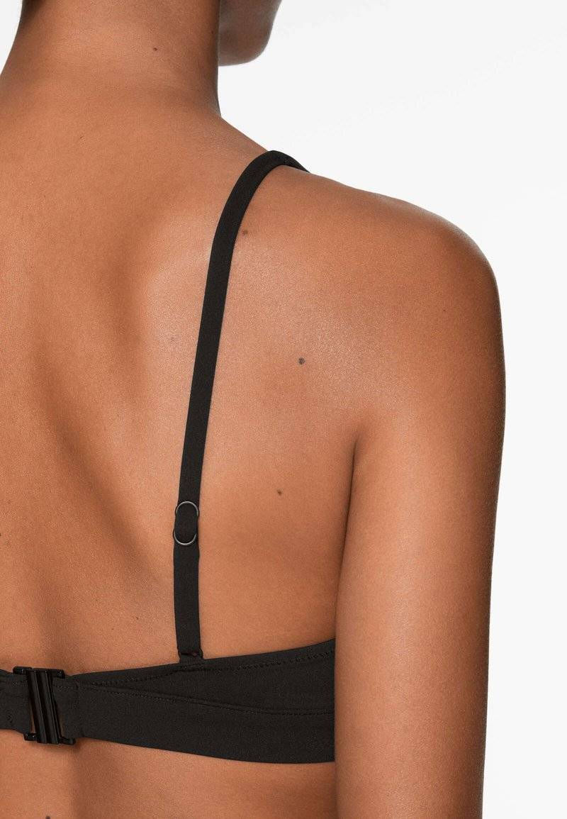 OYSHO OYSHO Bikini top - black Letzter Tag