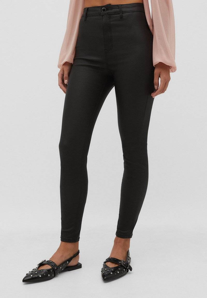 Stradivarius Stradivarius MIT SUPERHOHEM BUND - Trousers - black Bis zu 50% Rabatt