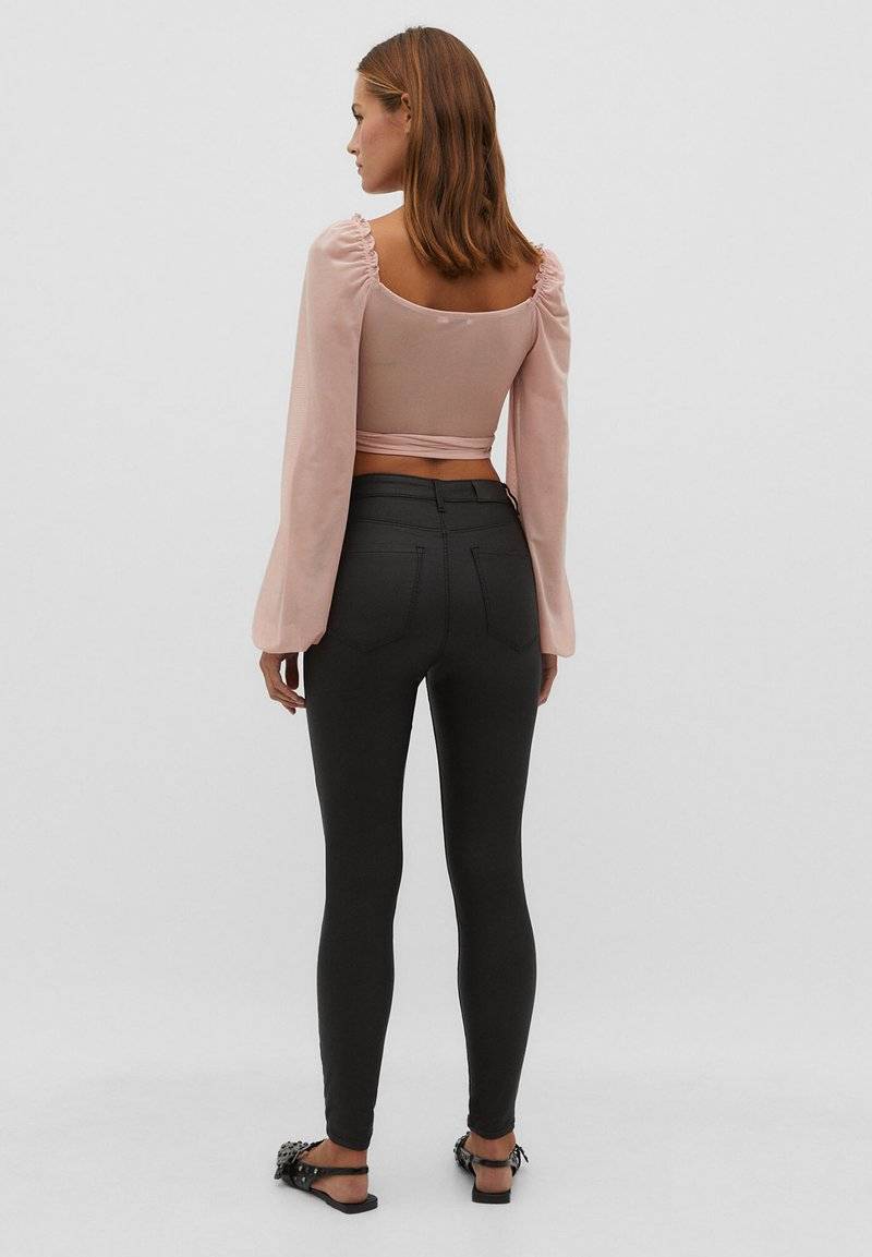 Stradivarius Stradivarius MIT SUPERHOHEM BUND - Trousers - black Bis zu 50% Rabatt