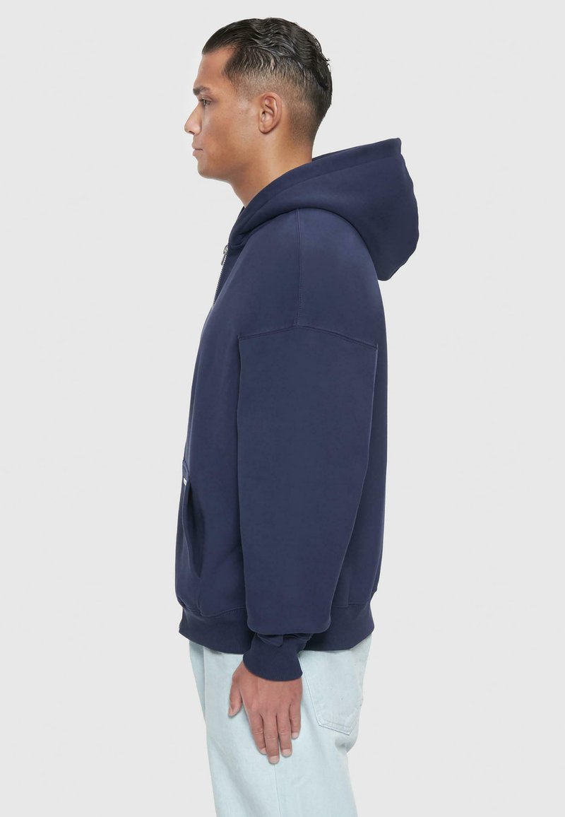 Bazix Republiq Bazix Republiq BAZIX REPUBLIQ SUPER HEAVY - Zip-up sweatshirt - blackiris Begrenzt auf 3 Tage