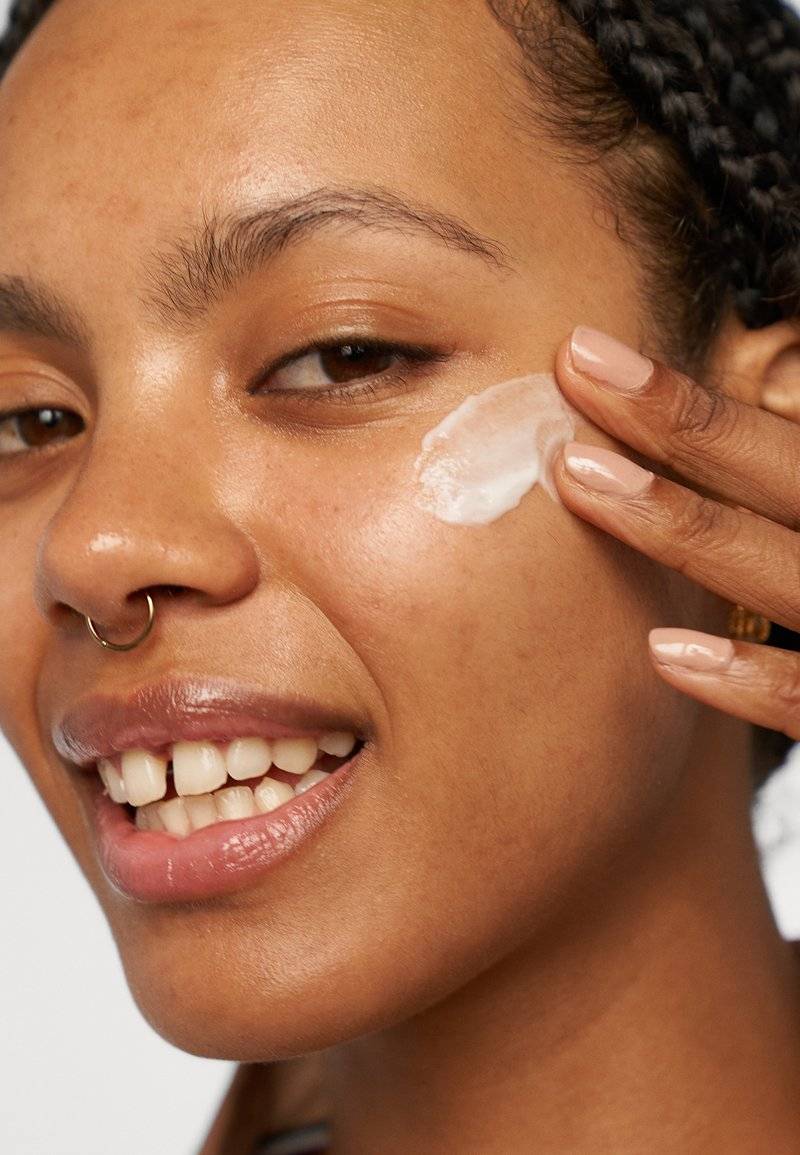 Revolution PRO Revolution PRO REVOLUTION PRO MIRACLE CREAM - Face cream - miracle Tägliche Deals