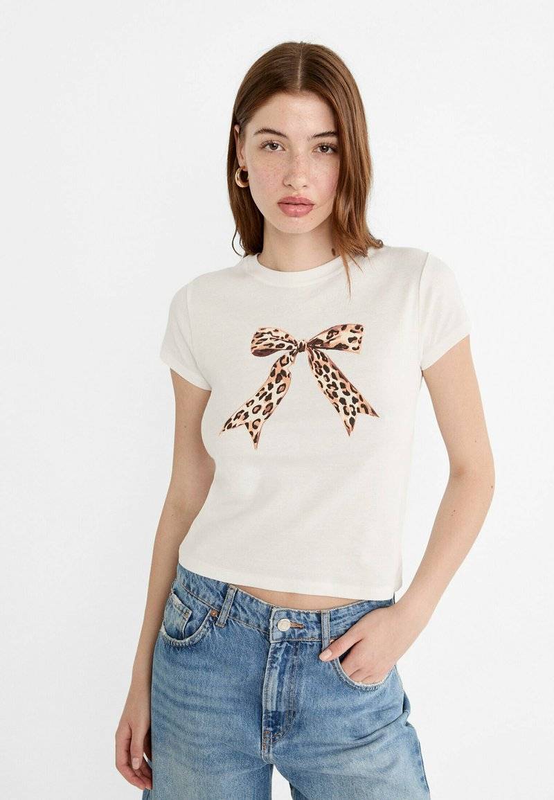 Stradivarius Stradivarius WITH LEOPARD BOW 06613283 - Print T-shirt - beige