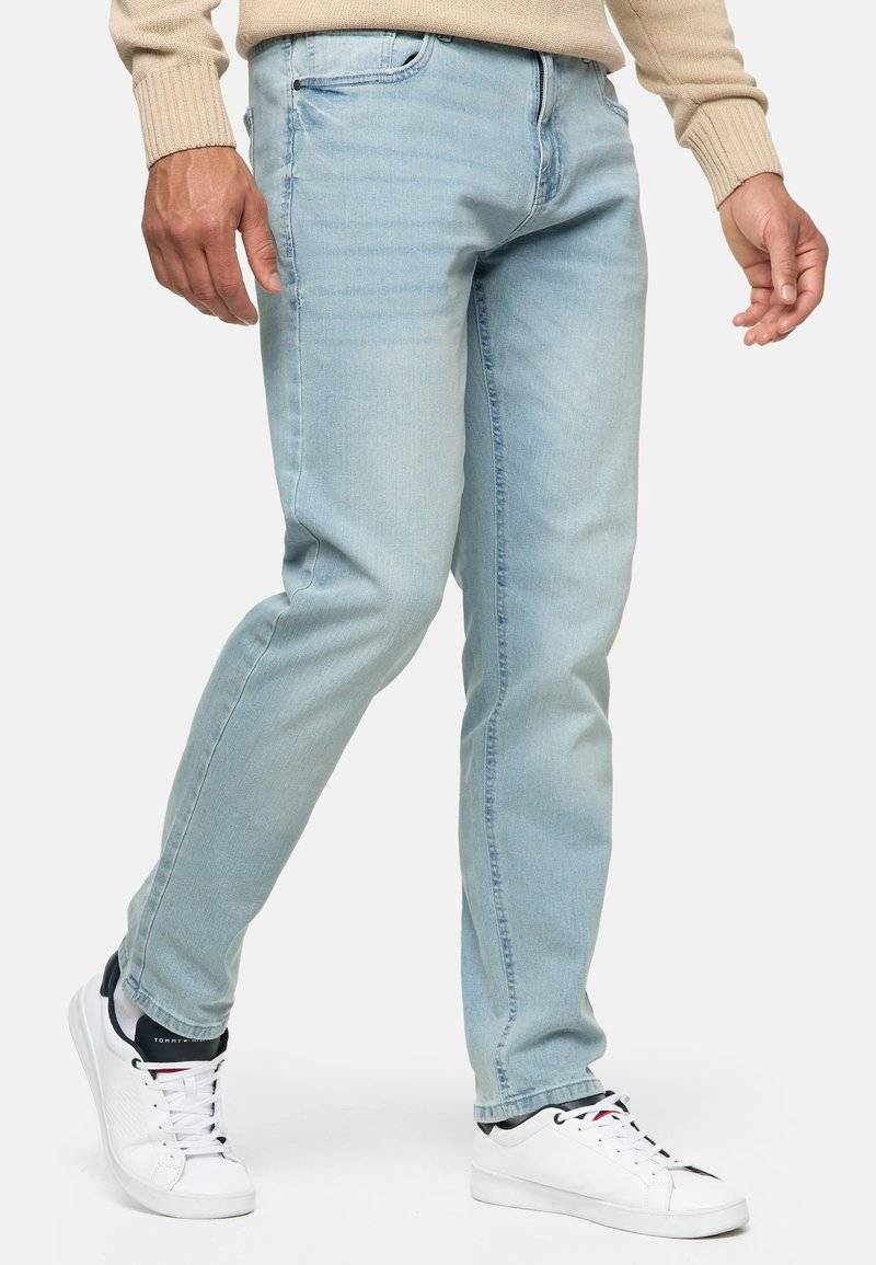 INDICODE JEANS INDICODE JEANS INSANTINO - Straight leg jeans - light cloud Zeitbegrenzte Promotion