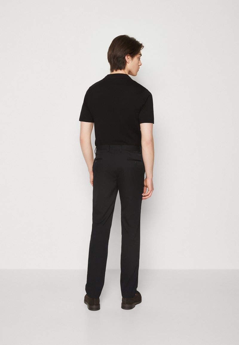 Pier One Pier One Trousers - black Bis zu 50% Rabatt