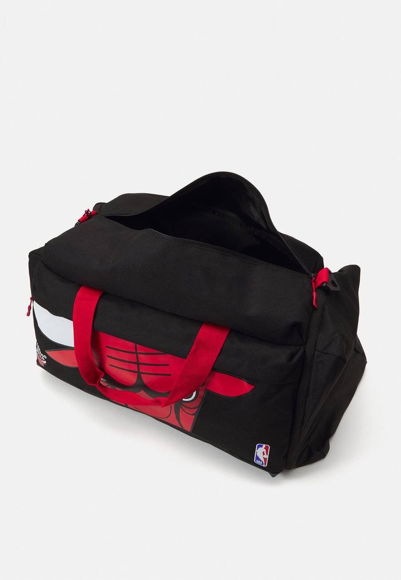 NBA NBA CHICAGO BULLS DUFFLE BAG - Club wear - black Bis zu 65% Rabatt