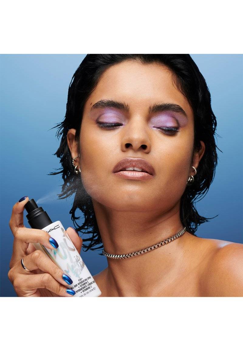 MAC MAC FIX+ MAGIC RADIANCE - Primer Angebote