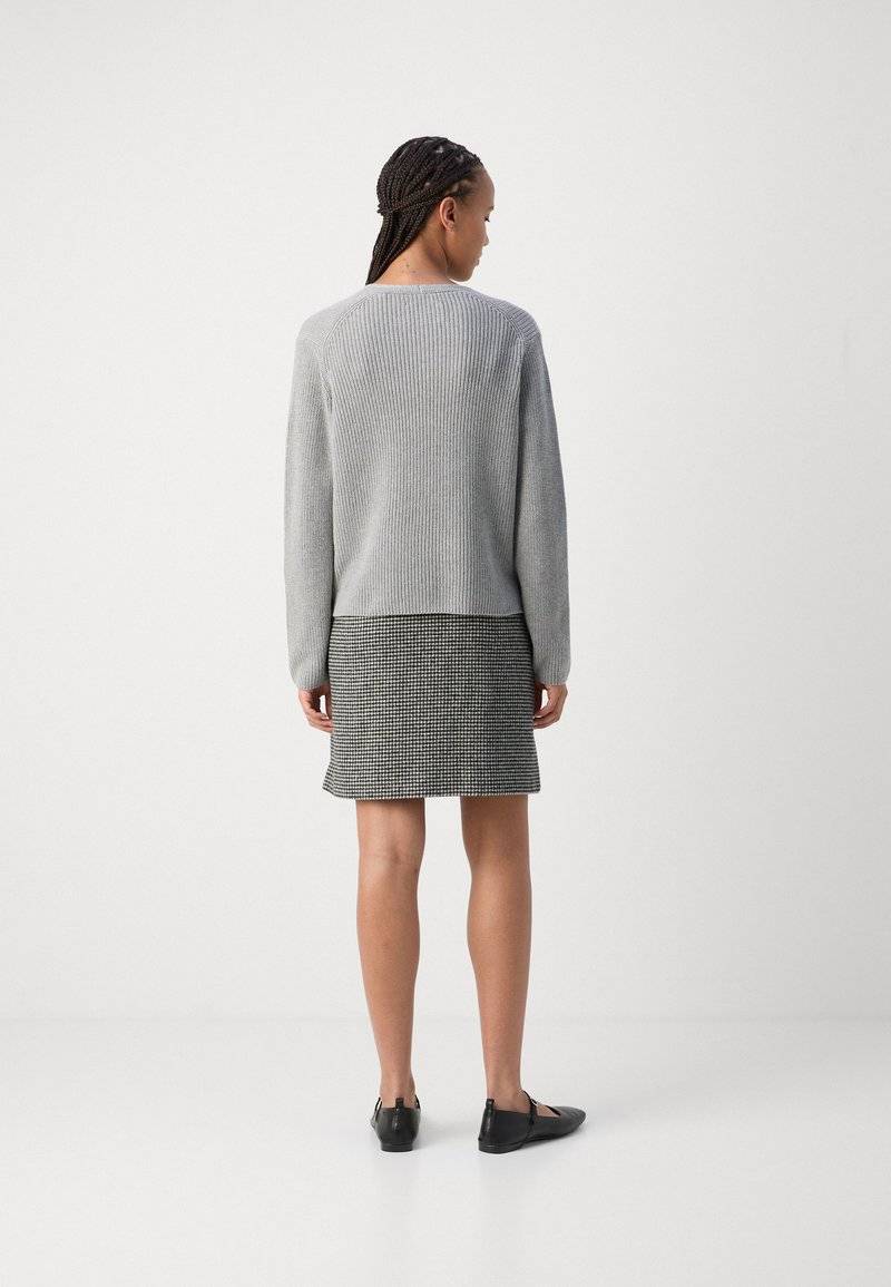 Marc O'Polo Marc O'Polo CARDIGAN LONGSLEEVE V NECK - Cardigan - soft stone melange Bestseller