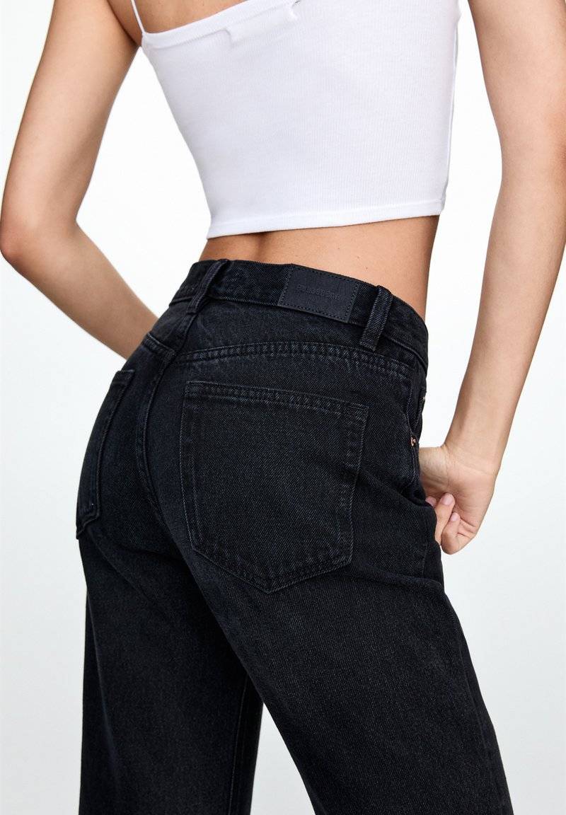 PULL&BEAR PULL&BEAR RIPPED - Straight leg jeans - black Riesige Ersparnisse