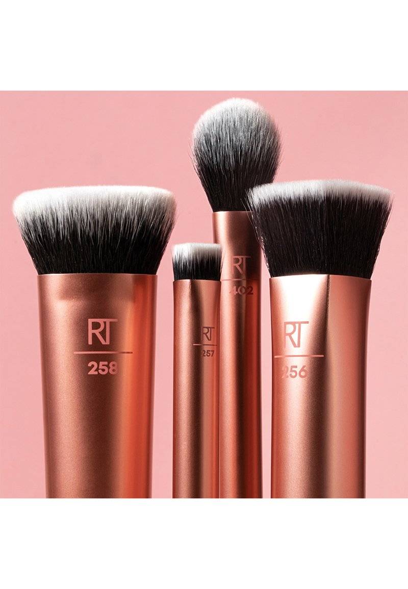 Real Techniques Real Techniques FACE BASE MAKEUP BRUSH SET - Makeup brush set - not defined Riesige Rabatte