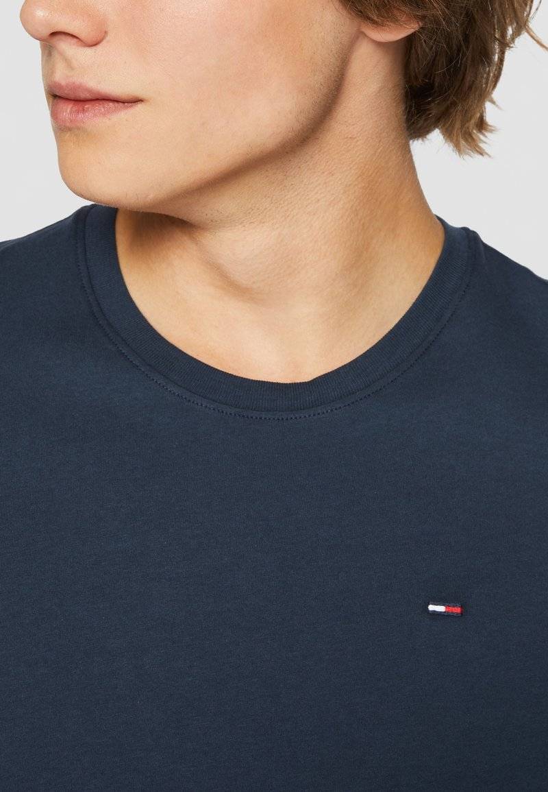 Tommy Jeans Tommy Jeans SLIM TEE - Basic T-shirt - black iris Kostenloser Versand