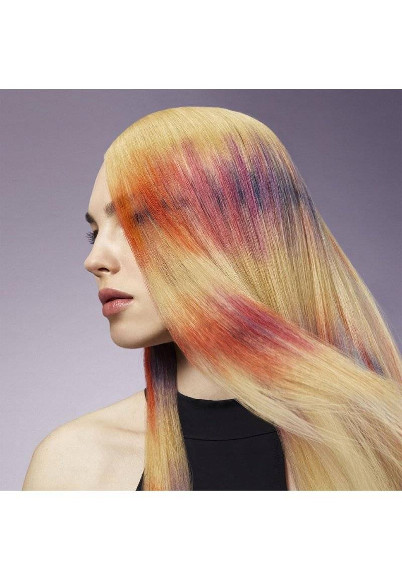 Revlon Professional Revlon Professional NUTRI COLOR™ FILTERS 3 IN 1 CREAM COLOR CARE AND SHINE SEMI PERMANENT - Conditioner - shadow Räumungsverkauf