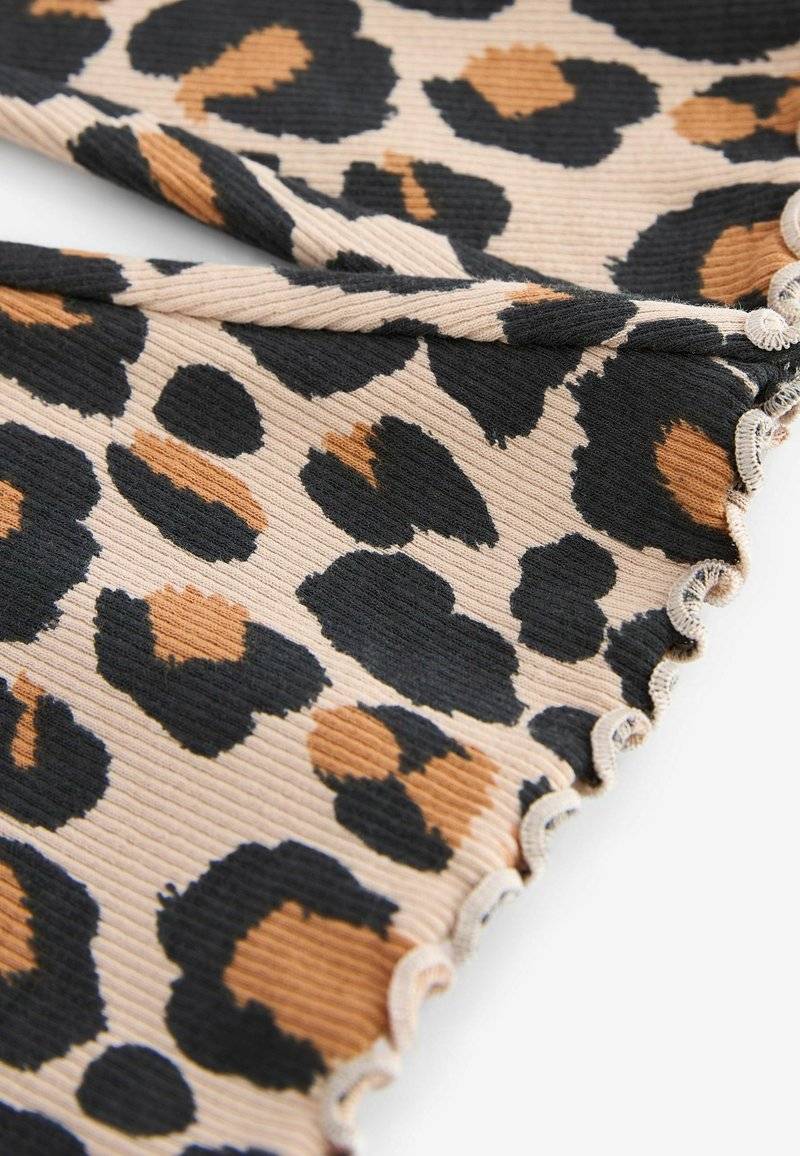 Next Next FLARE - Leggings - Trousers - animal leopard print Nur für heute